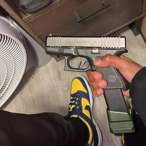 Call of duty (free 9ine) (feat. FSG 9ine) (Explicit)