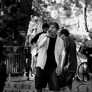 Resistir (bonus trash) + Simon (Explicit)