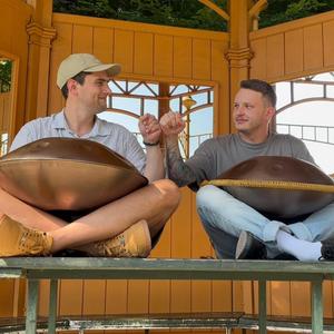 Mirror Pavilion (feat. LACHI)