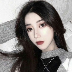 我立马千山外听风唱着天籁