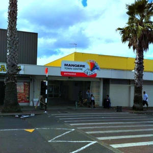 Naaan (feat. ESCOBA)