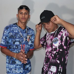 A BUNDA DELAS MOVIMENTA (Explicit)