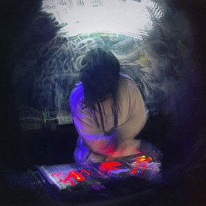 Reflections (Moms_Juno)