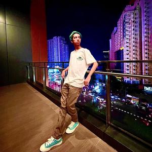 Can You Feel the Air? (feat. NAZVNA) (Explicit)
