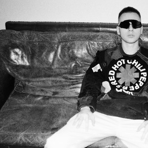 Прогресс (feat. Aga Phone, LowKid & PAYTEC) [prod. by King Baw] (Explicit)