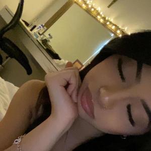 Everything's Strange (feat. Yenboi) (Explicit)