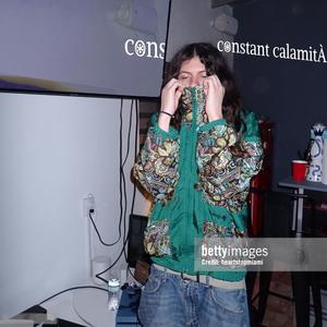 AIN'T ZHIT CHANGE (feat. kill.dawn) (Explicit)