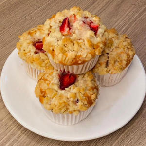 strawberry muffin (p.dmnchxld) (Explicit)