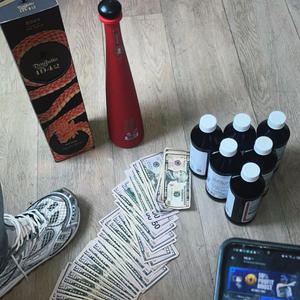 BOOM LIKE A BASS (feat. KK2Kali & 7evRolla) (Explicit)