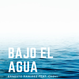 Bajo El Agua