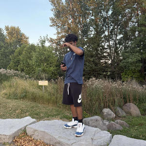 Umbrella (feat. FarrellB & (Prod.liwi)) (Explicit)