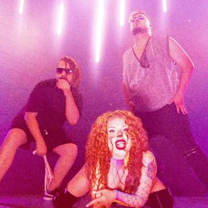 PUSSY POP (feat. Count Klassy & Vanessa Tavares) (Explicit)