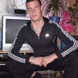 flesh that tries* (Explicit)