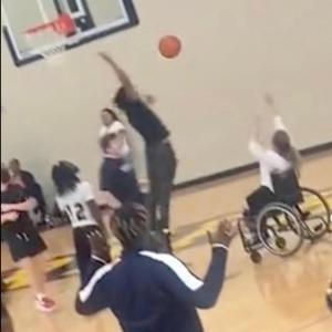 took ya hoe (feat. AeterLuv, idhearheavn & Uzy!) (Explicit)