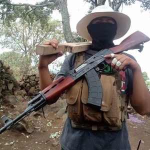 EL AHUACATE DE LOS RS (Explicit)