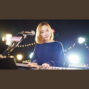 一双手 女声弹唱