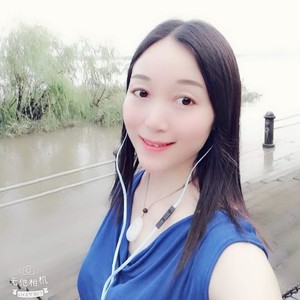 小巷飘酒香 (伴奏)