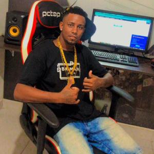 MTG DESCE COM A RABA JOGANDO (feat. Mc Mr. Bim)