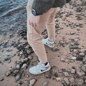 Неадекватный