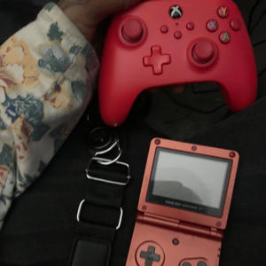 RIGHT (feat. Kemikelex) (Explicit)