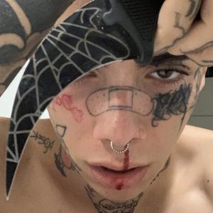 Rizk (karambit) (Explicit)