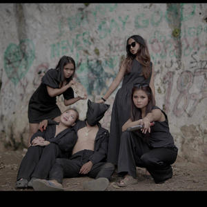 Toehh တိၢ် (feat. Pu Dah, SiSi & Thae Thae) (Explicit)