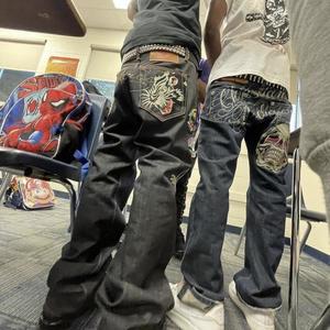 Yng Kingz (feat. Rozay) (Explicit)