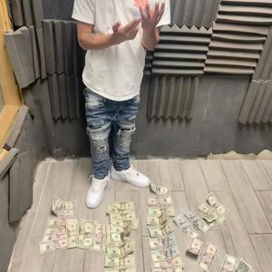 Top 2 Da Row pt2 (feat. LuhMack & SPM jayvo) (Explicit)