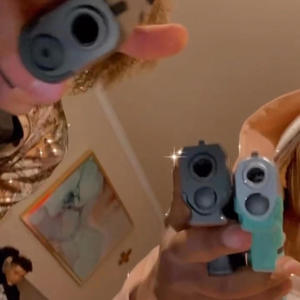 Dirty poles (feat. BabyE) (Explicit)