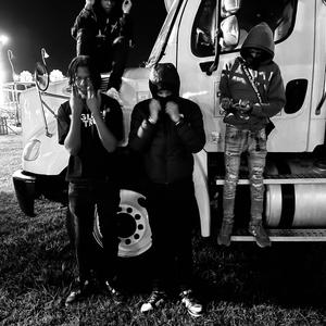 geeked freestyle (feat. YNS JUAN) (Explicit)