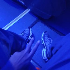 AÜRA (feat. Aquaticks & Elusive) (Explicit)