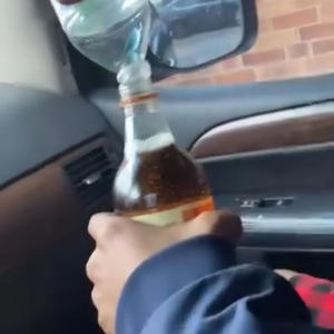 Drac and Josh (feat. Hunchozz) (Explicit)