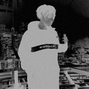 She Ain't Tryna Match (Explicit)