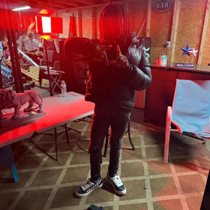 Sharks (feat. ATM tee) (Explicit)