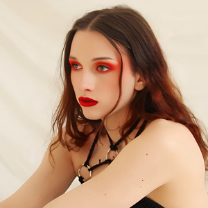 Sweet Cinnamon Kiss (Explicit)