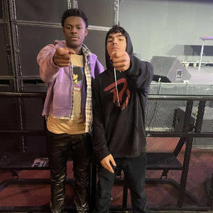 Posted up (feat. JRoll) (Explicit)