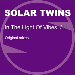 In The Light Of Vibes / Li