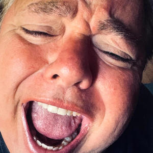 Running away from reality (Acoustic)