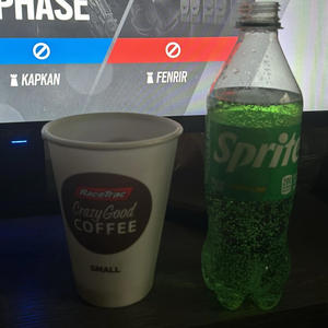 make me sick (feat. xyon5 & ysklxxpn) (Explicit)