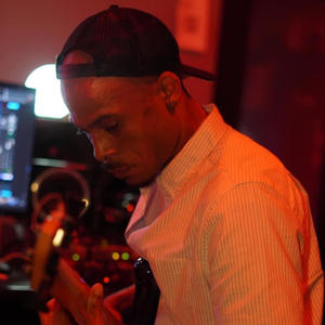 Fans and Bands (feat. Michael Bailey, Jackpot Flexx & James Wilson) (Explicit)