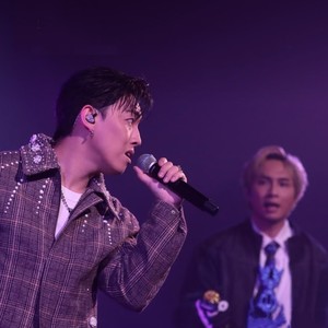 目击者 (Chill Club Live)封面