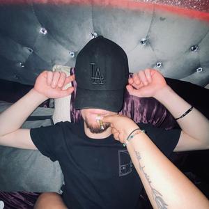 Whole (feat. YSS Jokie) (Explicit)