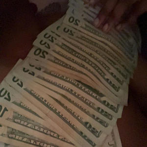 NEVER MISS (feat. CG) (Explicit)