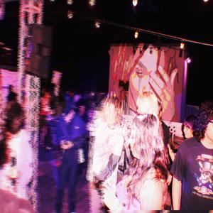 One with the mist (feat. lovemikai) (Explicit)