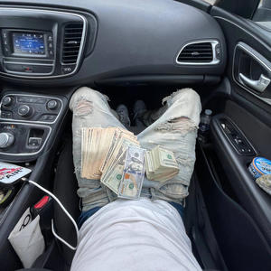 Watching me (feat. Jimloud3x) (Explicit)