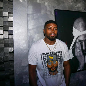 The Family (feat. Dango Forlaine) (Explicit)