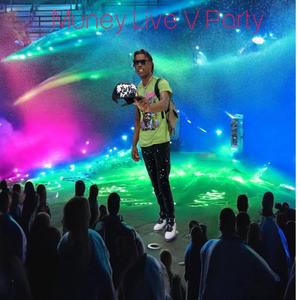 at Block shhhh (Live)