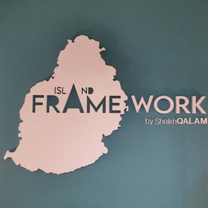 On Air(feat. Tiller Dy, Taf taf, Qalam, Tii vince, Bilygane, Baresko, Mike-ky, Brice Fa, Dj Blind & Dj Samsam)