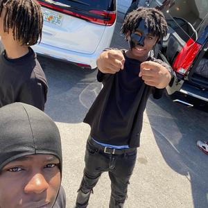 FANTASY! (feat. reductiv, NIRVANAISNTREAL, JAYMON3Y & HUXLEY SIXX) (Explicit)