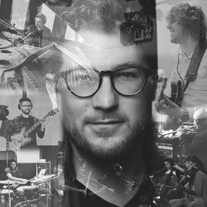 Dark Blues (feat. Christian Euman, Stu Mindeman, Rajiv Halim, Joel Ream, Paul Mutzabaugh & Atlys)